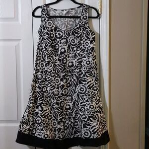 Motherhood Maternity black and white dress Sz M